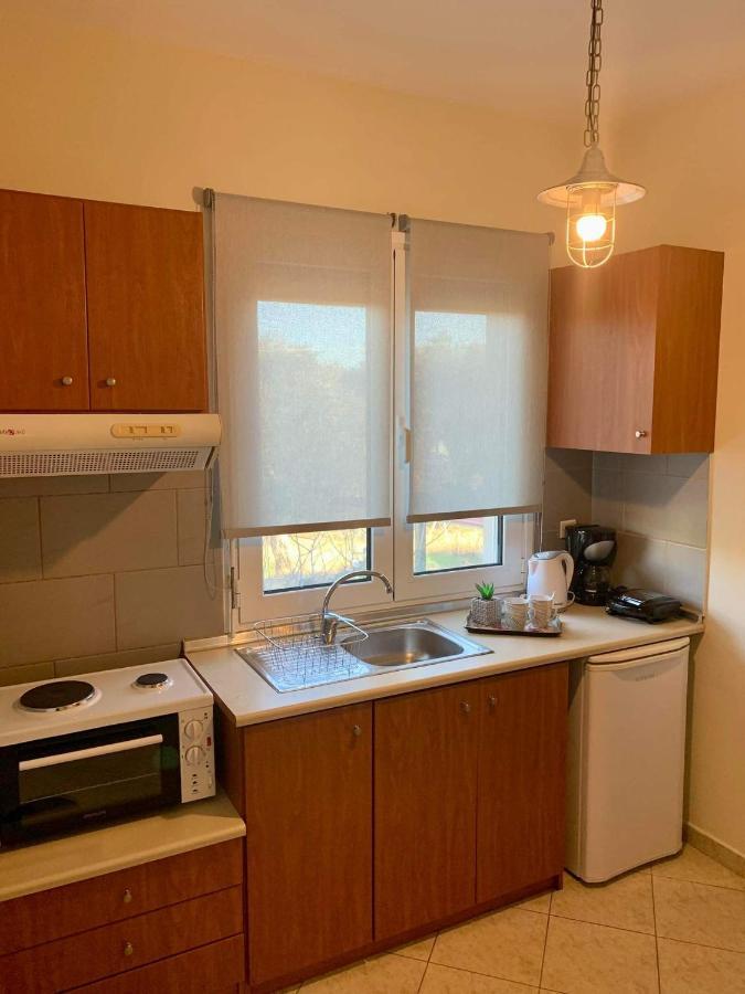 Athinas Apartment Тасос Экстерьер фото