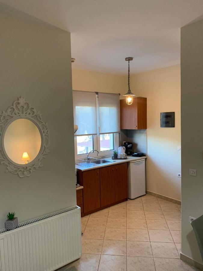 Athinas Apartment Тасос Экстерьер фото