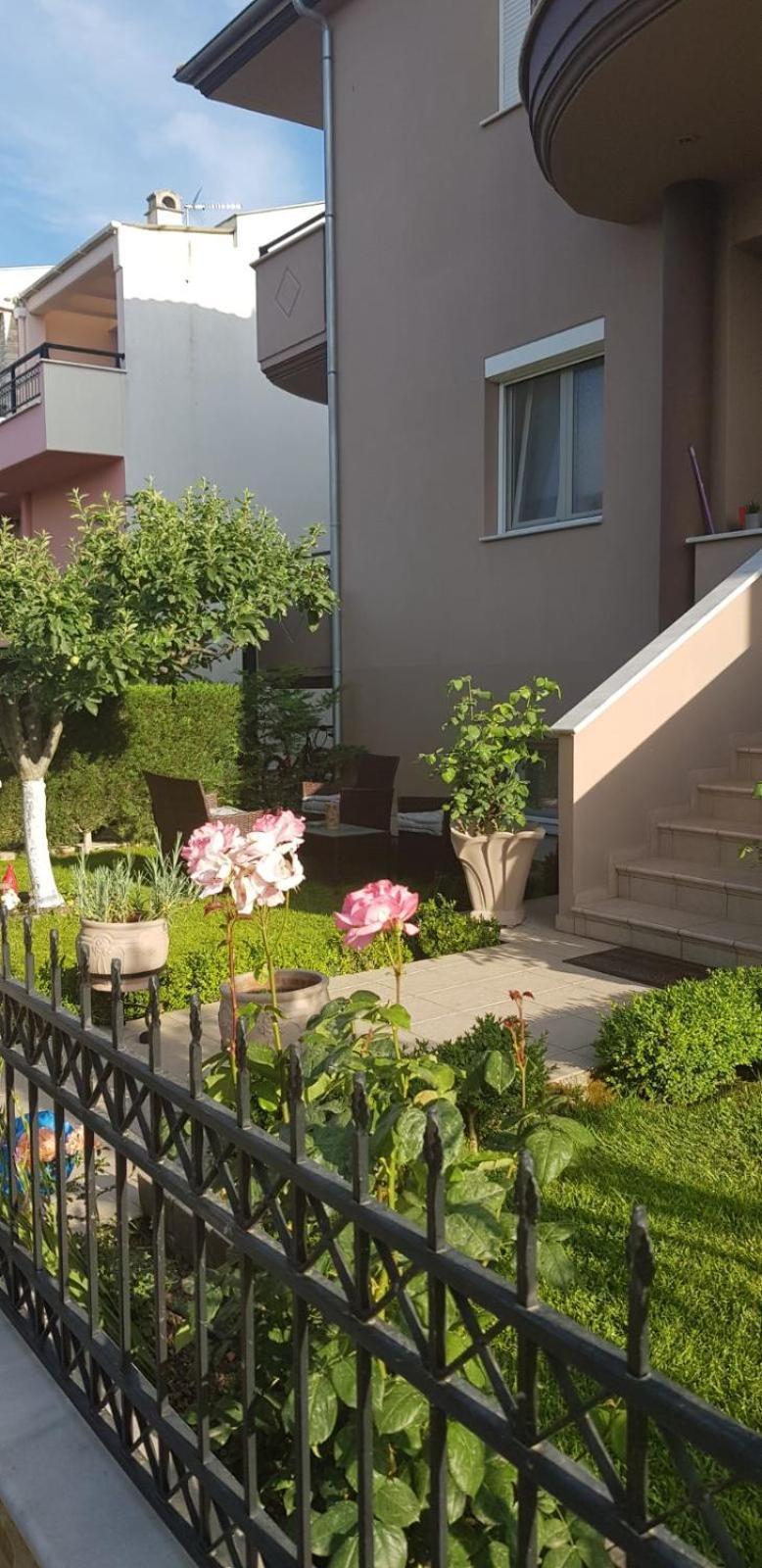 Athinas Apartment Тасос Экстерьер фото